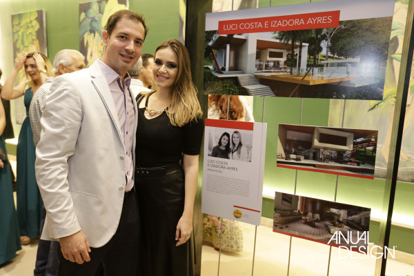 Marcelo Costa e Izadora Ayres